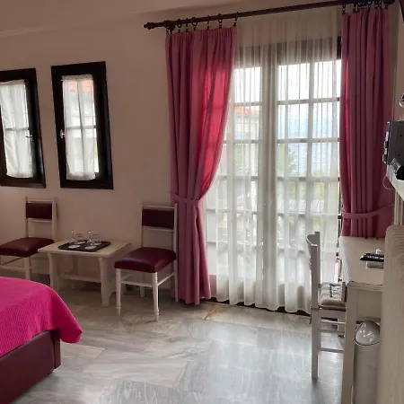 Zefiros Отель Agios Ioannis (Thessaly)