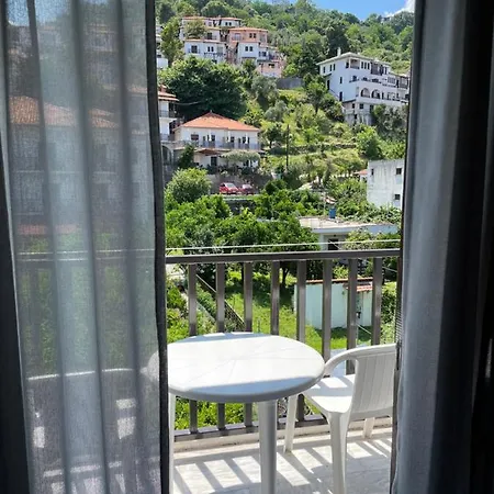 Hotel Zefiros 2*