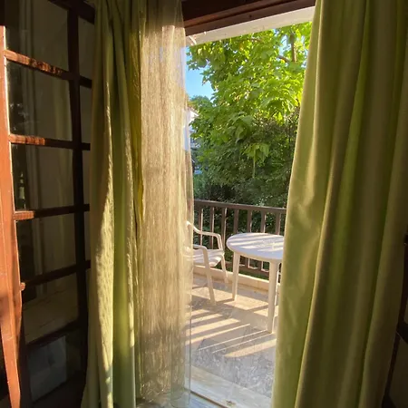 Hotel Zefiros 2*