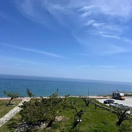 Hotel Zefiros 2*