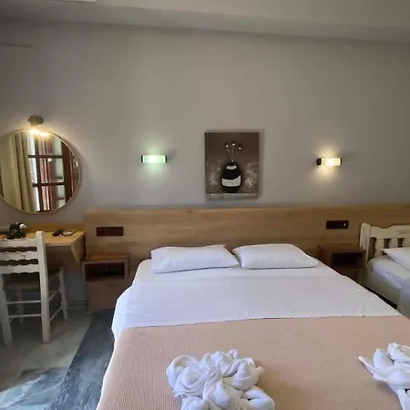 Hotel Zefiros 2*