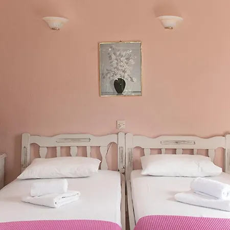 Hotel Zefiros 2*