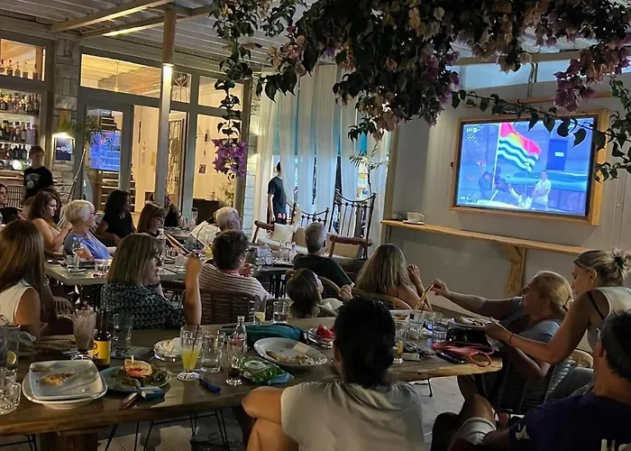 Zefiros Szálloda 2*